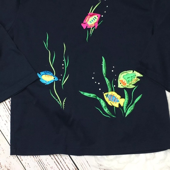 ❄️Princess Cruises embellished fish top size Large - Picture 4 of 8